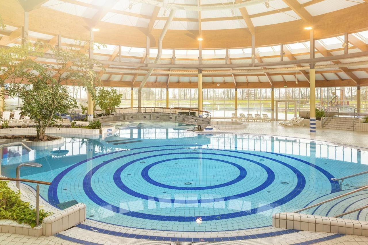 Terrasse, Gratis Nutzung Vom Ahoi Erlebnisbad Und Sauna In Sellin - Villa Antje Fewo 04 Goehren  Exteriér fotografie